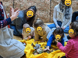 Cosy visite : les familles de la crèche Duployé à la découverte du Centre Pompidou !